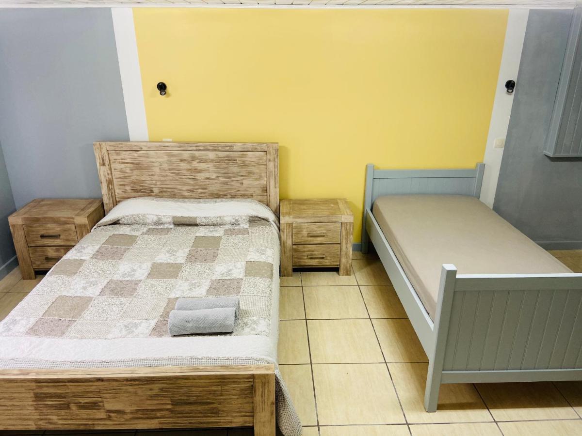 Chambres D'Hotes L'Orchidee Rose Салази Екстериор снимка